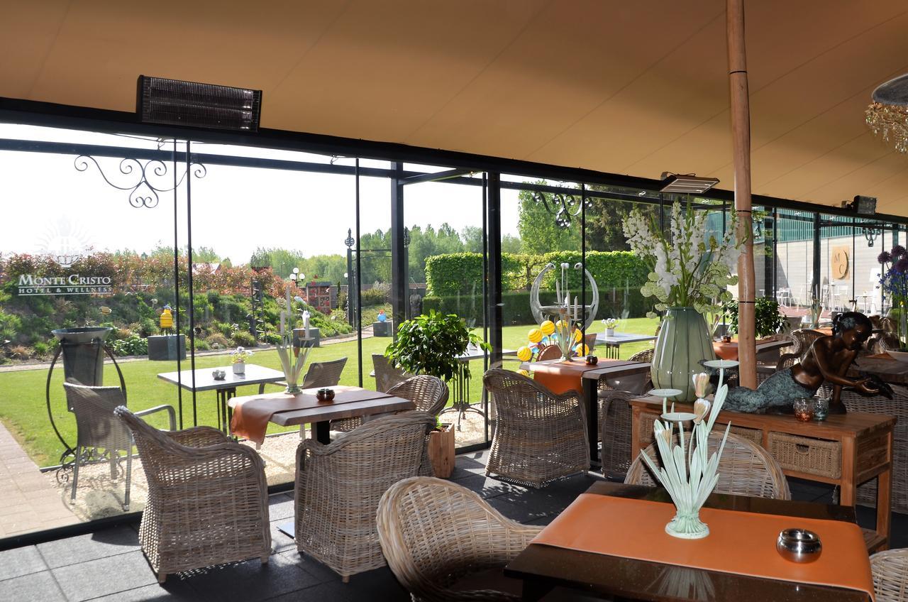 Hotel Monte Cristo Hoeselt Bagian luar foto