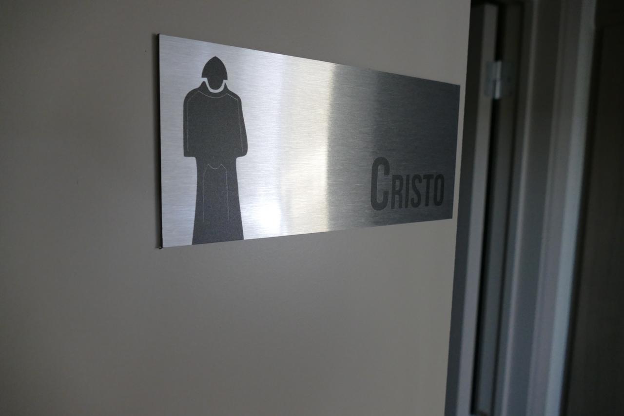 Hotel Monte Cristo Hoeselt Bagian luar foto